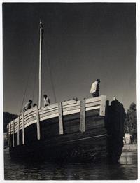 Lanchón con falsa borda