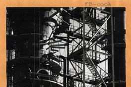 [Estanques de petróleo]