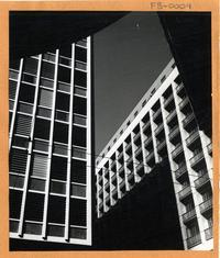 [Edificio de departamentos]