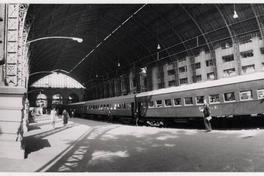 Tren a Valparaíso en la Estación Mapocho