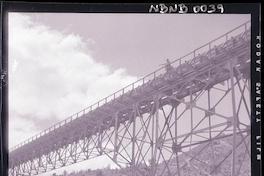 [Puente ferroviario Bío Bío en Concepción]