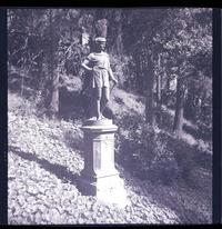 [Escultura del Parque de Lota]