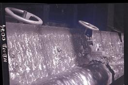 [Maquinaria al interior de la mina]