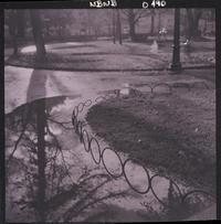 [Vista de una plaza]