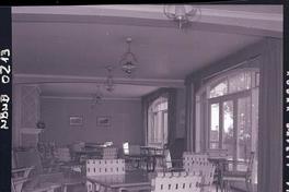 [Vista interior de un salón de recreación]