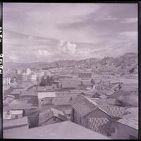 [Panorámica de una ciudad]