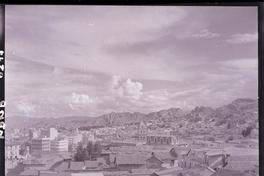 [Panorámica de una ciudad]