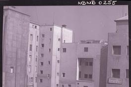 [Vista de la parte posterior de edificios de departamentos, ubicados en calle Estado]