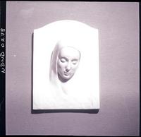 [Imagen religiosa en relieve, realizada en cerámica]