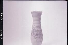 [Florero de cerámica]