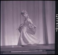 [Figura de porcelana]