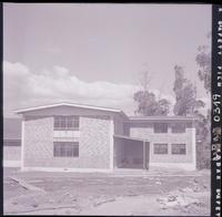 [Vista de una casa en construción]