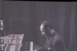 [Pianista no identificado]