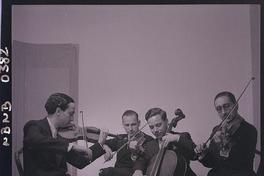 [Cuarteto de cuerdas]