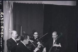 [Cuarteto de cuerdas]