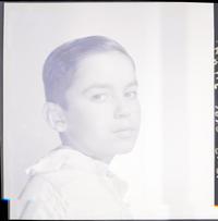 [Retrato plano medio corto de un jovencito]