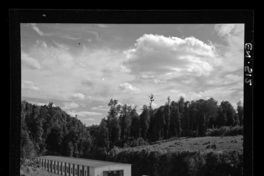 [Vista de la central hidroeléctrica y su entorno]