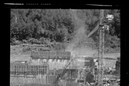 [Río Polcura; vista de las obras de construcción de la bocatoma Polcura]