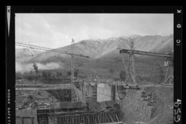 [Río Polcura; vista de las obras de construcción de la bocatoma Polcura]