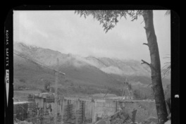 [Río Polcura; vista de las obras de construcción de la bocatoma Polcura]