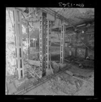 Refuerzos de la obra de toma, entrada del túnel común de aducción y faena de hormigonado de solera del mismo.