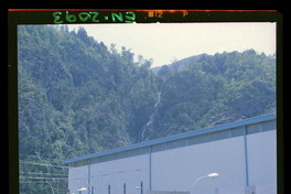 [Vista de la concurrencia a las instalaciones de la Central] : Inauguración de la Central Antuco, 22 de octubre de 1981