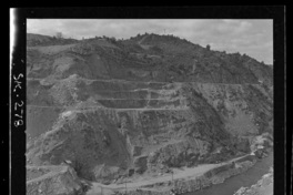 [Panorámica de las obras de construcción de la Central Hidroeléctrica Rapel]