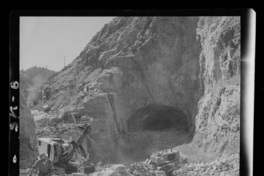 [Construcción de la entrada del túnel común de aducción]