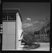 [Patio de alta tensión junto a la casa de máquinas]