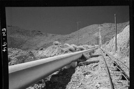 [Funicular para montaje y mantenimiento junto a la tubería de presión. Es el más largo construido en América del Sur]