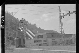 [Panorámica de la Central Hidroeléctrica Pullinque y el paisaje circundante]