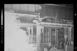 [Trabajadores en altos hornos de la fundición de acero]