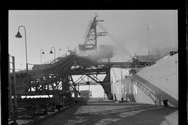 [Terminal marítimo del puerto de embarque]