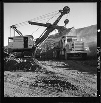 [Operaciones en el exterior del mineral de hierro "El Algarrobo"]