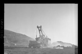 [Operaciones en el exterior del mineral de hierro "El Algarrobo"]