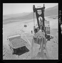 [Operaciones en el exterior del mineral de hierro "El Algarrobo"]