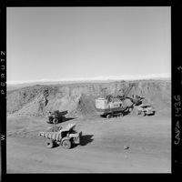 [Operaciones en el exterior del mineral de hierro "El Algarrobo"]