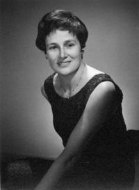 Isabel Robles de García (embajadora Perú)