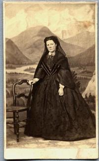 [Mujer no identificada]