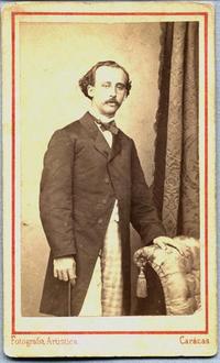 Fotografía artística [hombre joven no identificado].