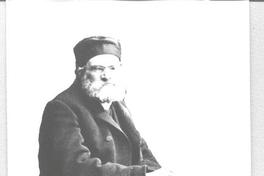 Diego Barros Arana, sentado