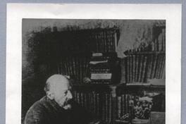 José Toribio Medina en su mesa de trabajo