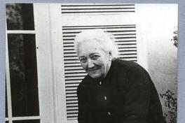 [Mujer no identificada]