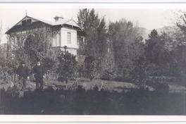 [José Toribio Medina con Henry Janes en la cartuja]