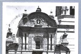 [Fachada de edificio no identificado]