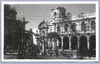 [Vista de edificios no identificados]