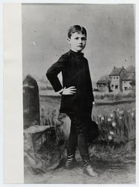 [Niño no identificado]