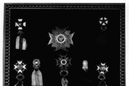 [Medallas y condecoraciones]