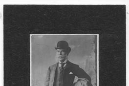 [Marcial Martínez Cuadros (plenipotenciario en Estados Unidos e Inglaterra), retrato de medio cuerpo]