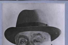 [Domingo Amunátegui Solar, retrato frontal de rostro, con sombrero]